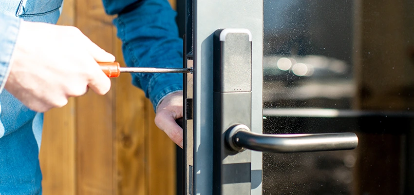 Aluminium Door Lock Replacement in Sacramento, California