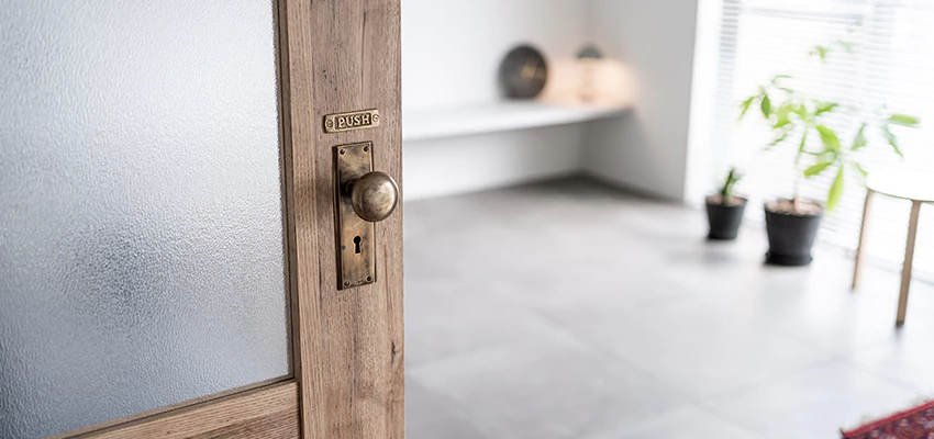 Deadbolt Door Lock Knob Repair in Sacramento, California